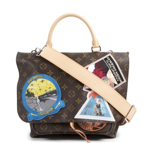 louis vuitton messenger bag limited edition